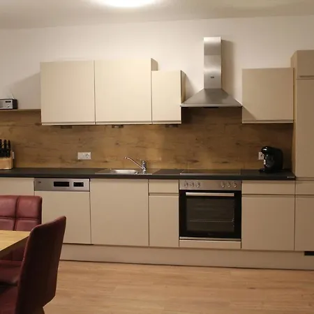 Eiter ארצל אים פלאצטל