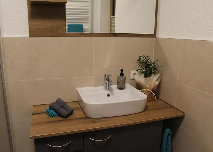 Eiter * 阿泽皮茨陶