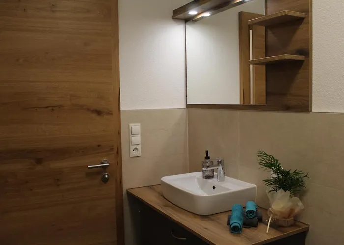 Eiter * ארצל אים פלאצטל