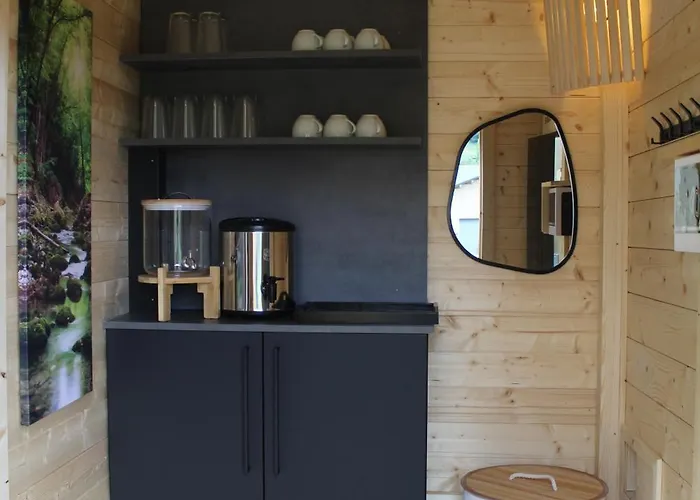 Eiter * ארצל אים פלאצטל